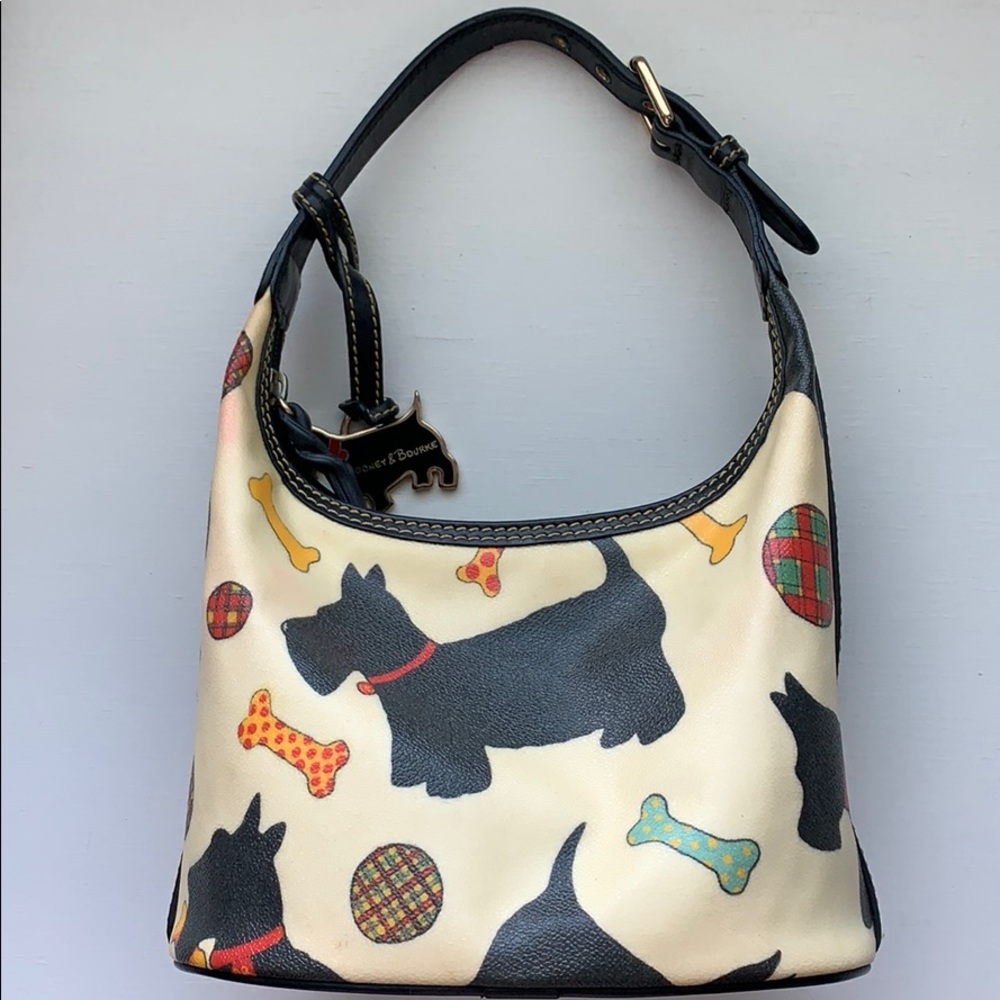 Dooney & Bourke Bucket Handbag